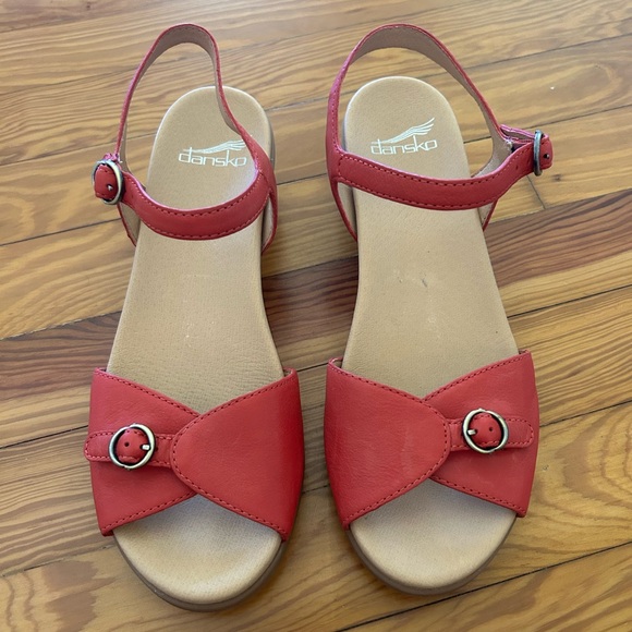 Dansko Women's Red Sandals with Buckle - Picture 2 of 5